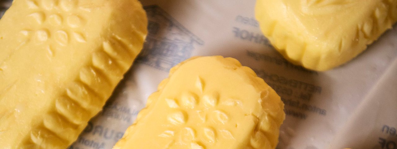 Eigen produzierte Butter